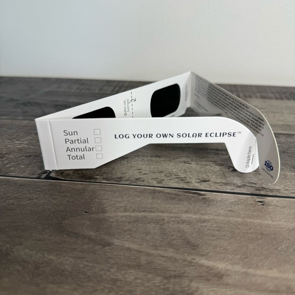 Solar Eclipse Glasses Set of 4 - Picture 8 of 15